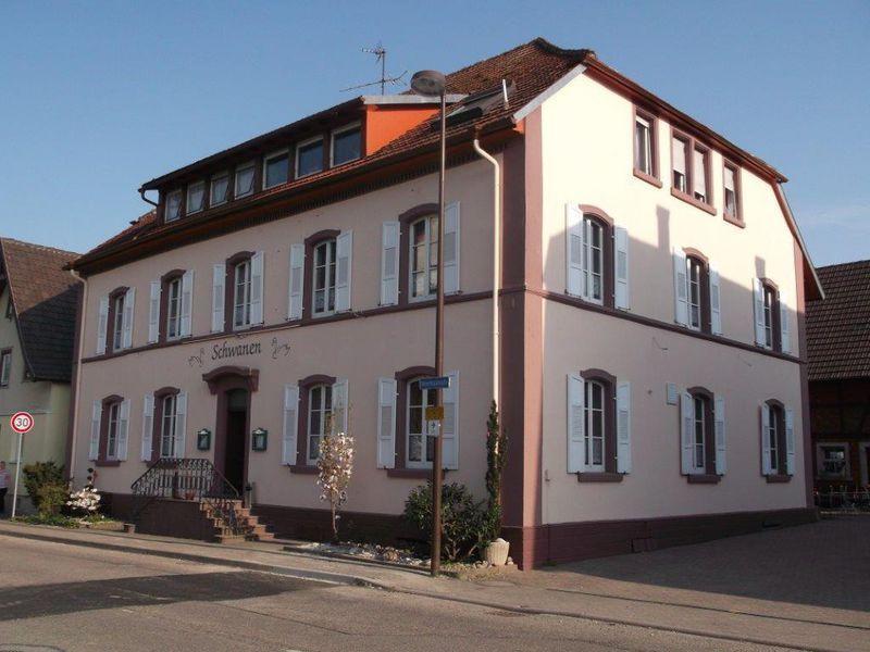 Gasthaus Zum Schwanen Hotel Oberkirch  Exterior photo